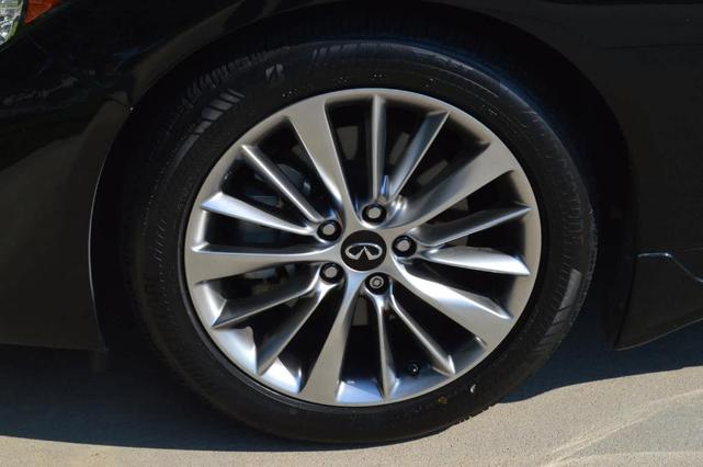 Photo of 2022 Midnight Black INFINITI Q50