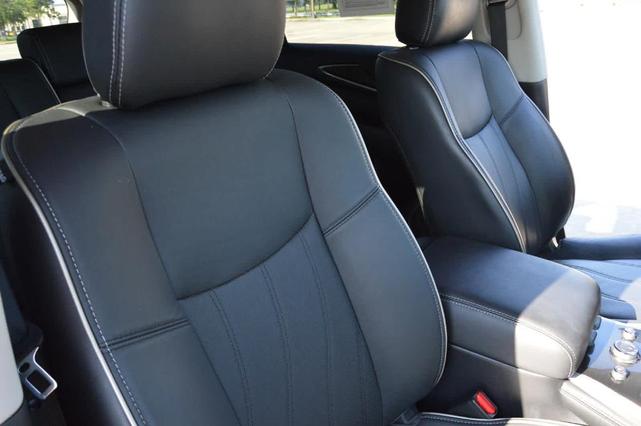 Photo of 2020 Black Obsidian INFINITI QX60
