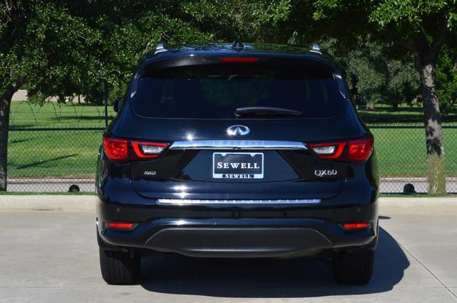 Photo of 2020 Black Obsidian INFINITI QX60