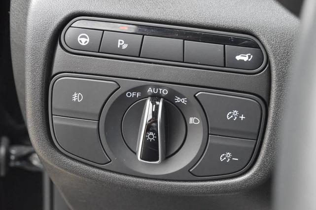 Photo of 2022 Black Obsidian INFINITI QX50