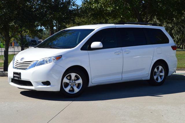 2015 Toyota Sienna