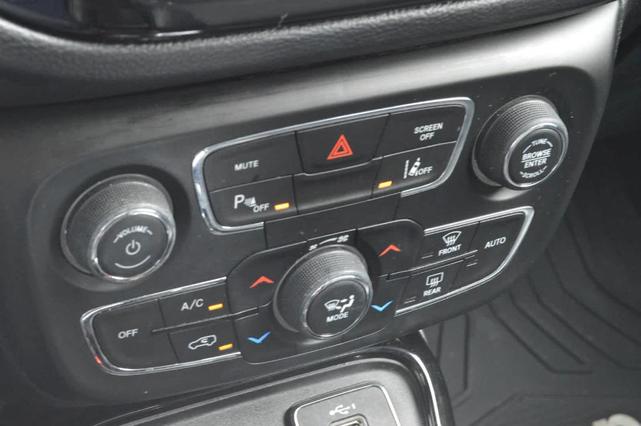Photo of 2021 Sting Gray Clearcoat Jeep Compass