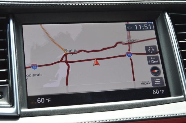 Photo of 2025 Radiant White INFINITI QX50