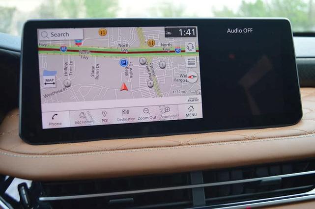 Photo of 2025 Mjst Whte INFINITI QX60