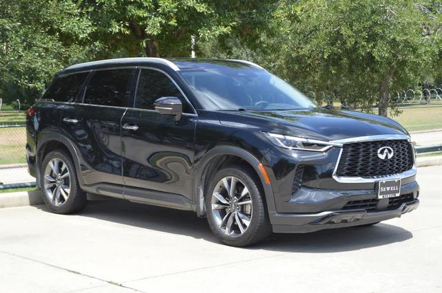 Photo of 2023 Mineral Black INFINITI QX60