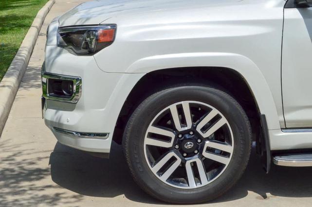 Photo of 2022 Blizzard Pearl Toyota 4Runner