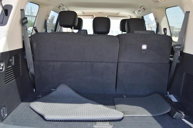 Photo of 2024 Aspen White Tricoat Nissan Armada