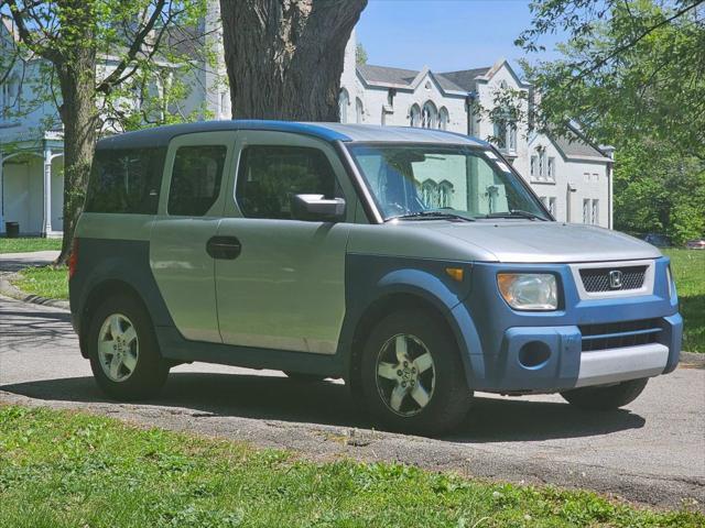 2005 Honda Element