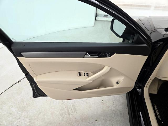 Photo of 2015 Black Volkswagen Passat
