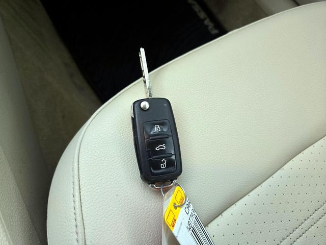 Photo of 2015 Black Volkswagen Passat