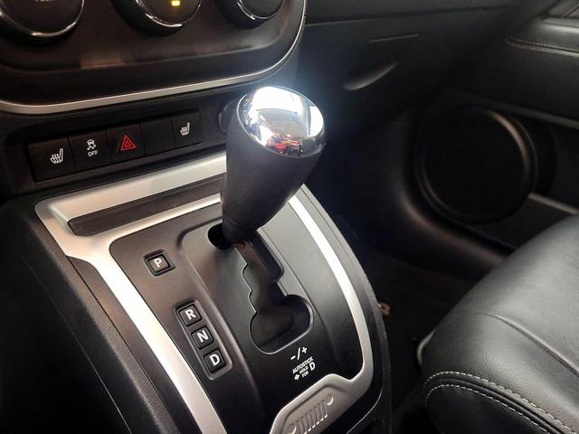 Photo of 2015 Red Jeep Compass