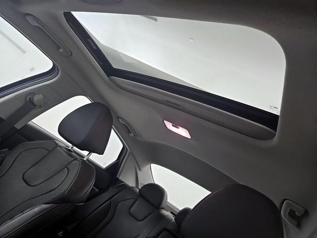 Photo of 2023 Blue Hyundai ELANTRA