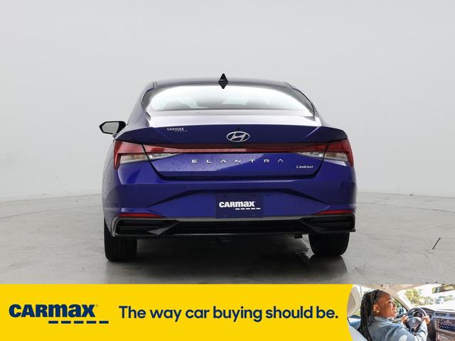 Photo of 2023 Blue Hyundai ELANTRA