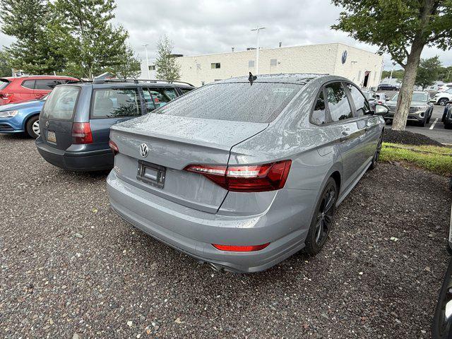 Photo of 2021 Pure Gray Volkswagen Jetta GLI