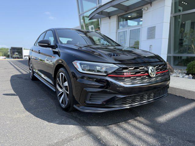 Photo of 2021 Deep Black Pearl Volkswagen Jetta GLI