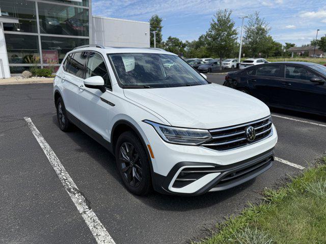 Photo of 2024 Pure White Volkswagen Tiguan