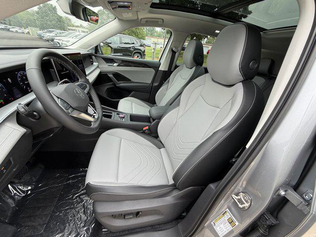 Photo of 2025 Pyrite Silver Metallic Volkswagen Tiguan
