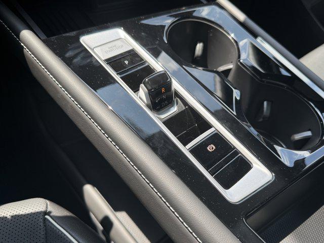 Photo of 2025 Deep Black Pearl Volkswagen Atlas Cross Sport