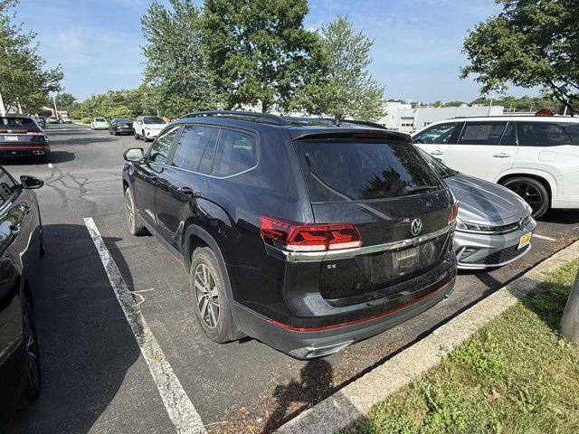 Photo of 2023 Deep Black Pearl Volkswagen Atlas