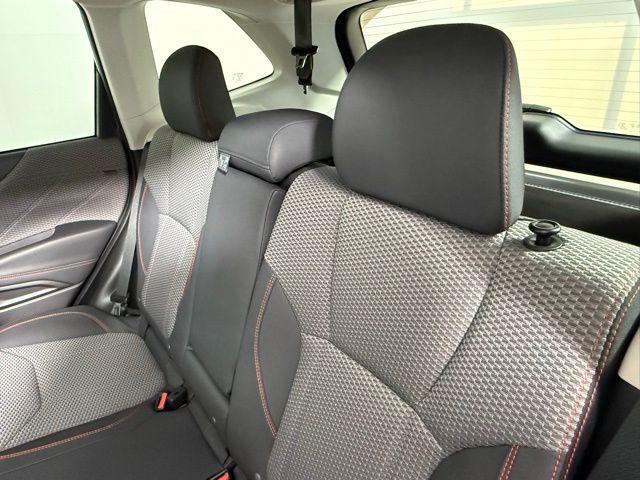 Photo of 2021 Ice Silver Metallic Subaru Forester