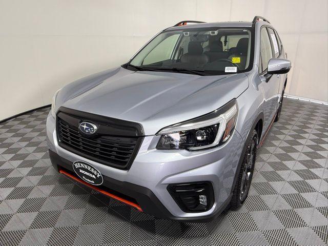 Photo of 2021 Ice Silver Metallic Subaru Forester