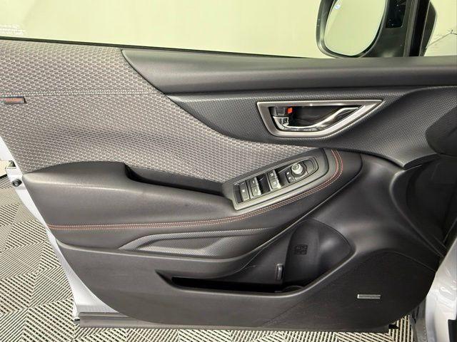 Photo of 2021 Ice Silver Metallic Subaru Forester