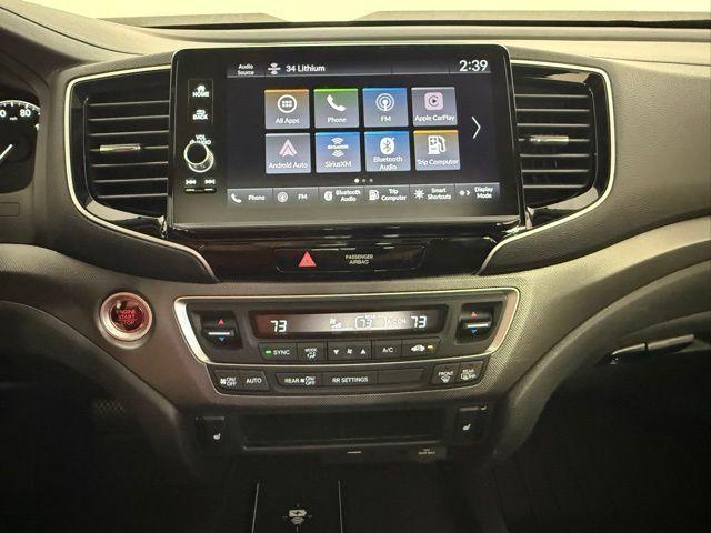 Photo of 2025 Crystal Black Honda Ridgeline