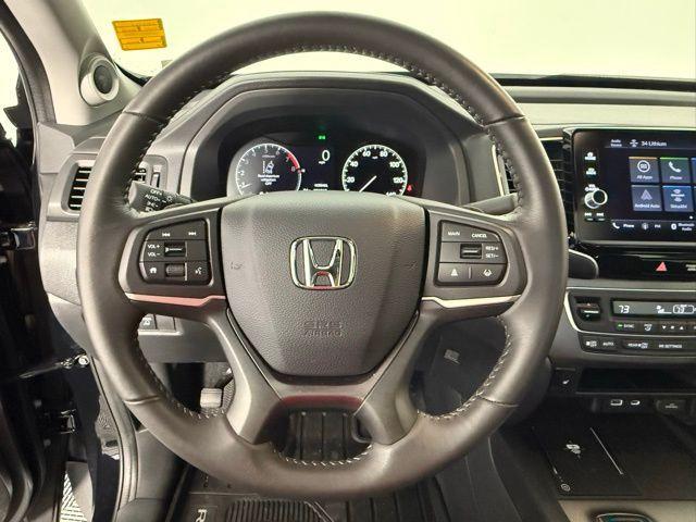 Photo of 2025 Crystal Black Honda Ridgeline