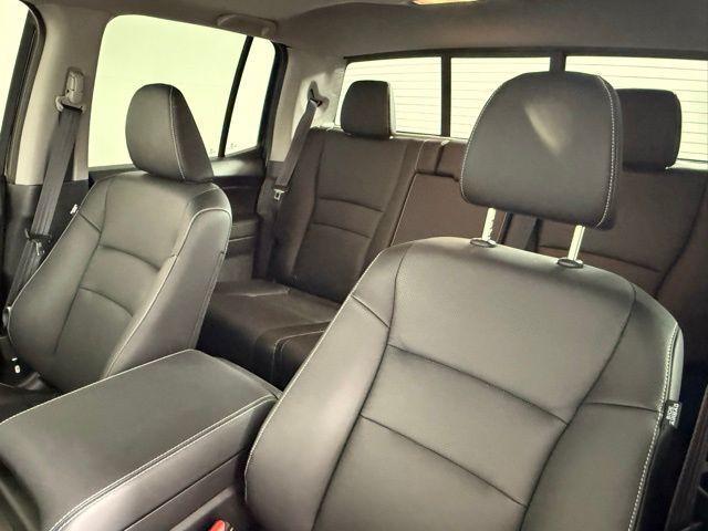 Photo of 2025 Crystal Black Honda Ridgeline