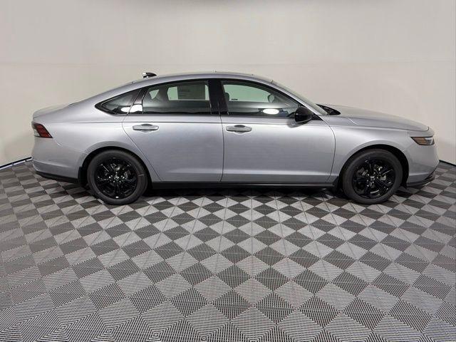 Photo of 2025 Solar Silver Metallic Honda Accord