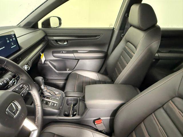 Photo of 2026 Meteorite Gray Metallic Honda CR-V Hybrid
