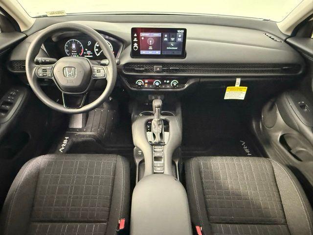 Photo of 2026 Platinum White Pearl Honda HR-V