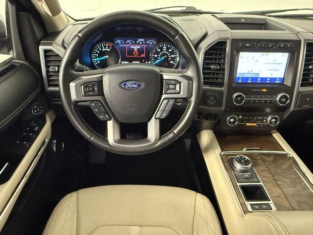 Photo of 2020 White Ford Expedition