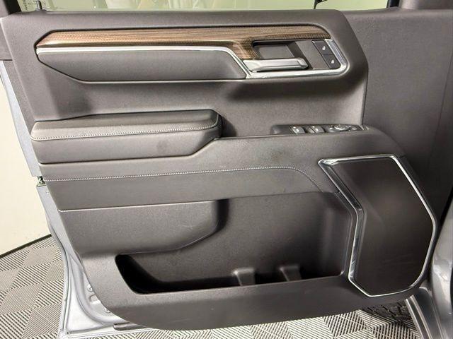 Photo of 2023 Sterling Gray Metallic Chevrolet Silverado 1500