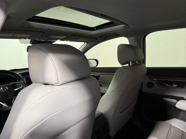 Photo of 2021 Crystal Black Pearl Honda CR-V