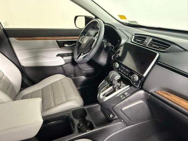 Photo of 2021 Crystal Black Pearl Honda CR-V