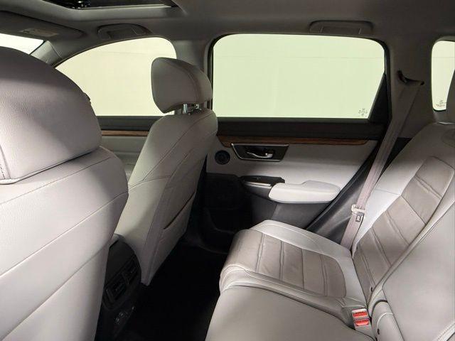 Photo of 2021 Crystal Black Pearl Honda CR-V