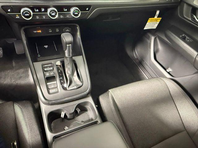 Photo of 2026 Platinum White Pearl Honda CR-V