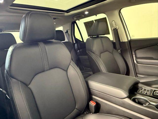 Photo of 2024 Platinum White Honda Pilot