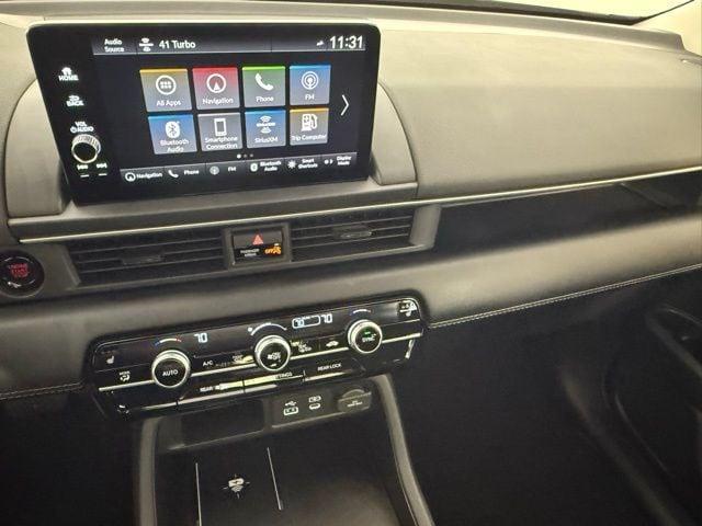 Photo of 2024 Platinum White Honda Pilot