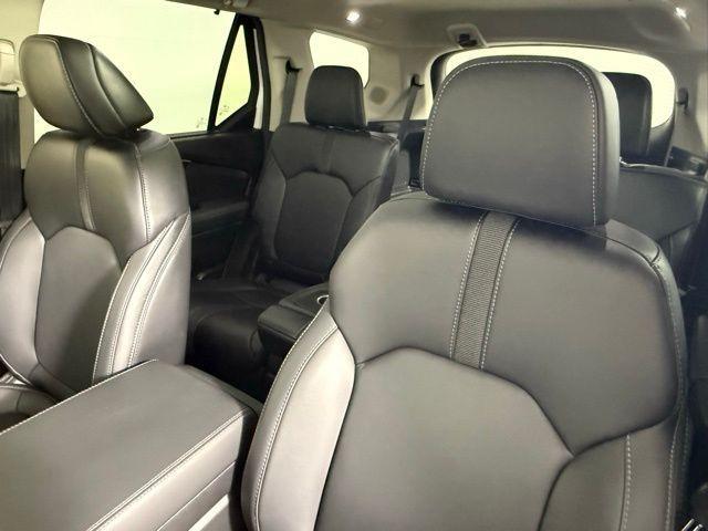 Photo of 2024 Platinum White Honda Pilot
