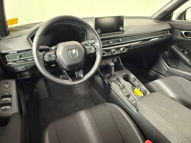Photo of 2025 Rallye Red Honda Civic Hybrid
