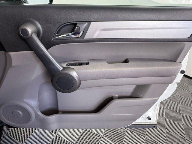 Photo of 2011 Taffeta White Honda CR-V
