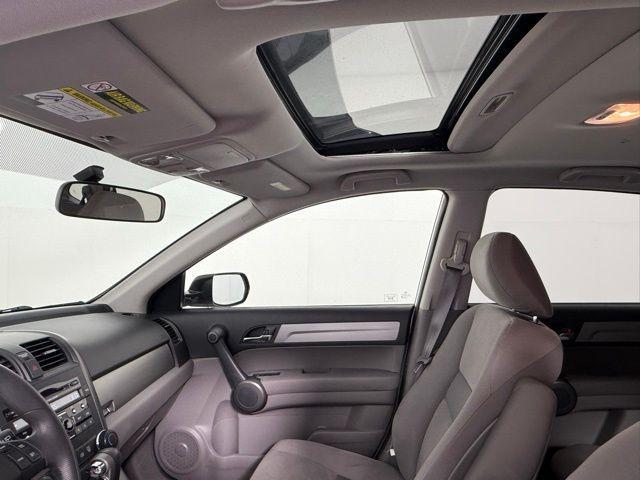 Photo of 2011 Taffeta White Honda CR-V