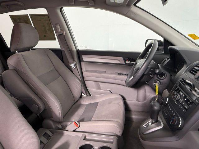 Photo of 2011 Taffeta White Honda CR-V