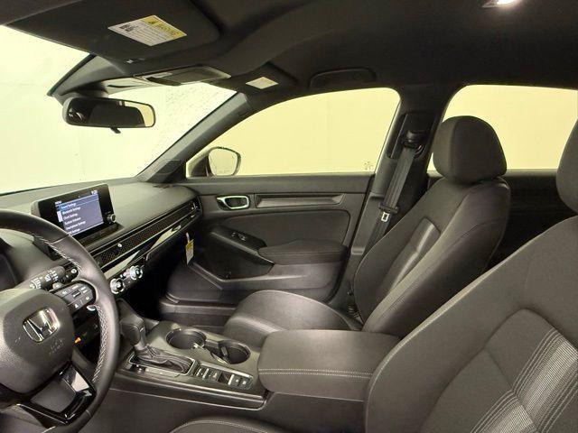 Photo of 2025 White Honda Civic