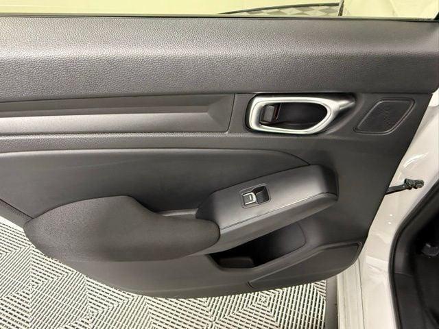 Photo of 2025 White Honda Civic