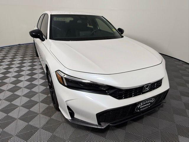 Photo of 2025 White Honda Civic