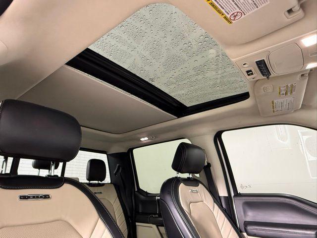 Photo of 2020 Star White Ford F-250