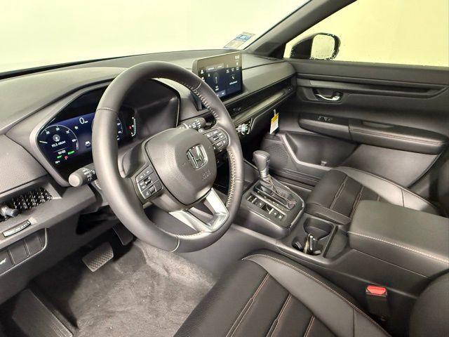 Photo of 2026 Silver Honda CR-V Hybrid